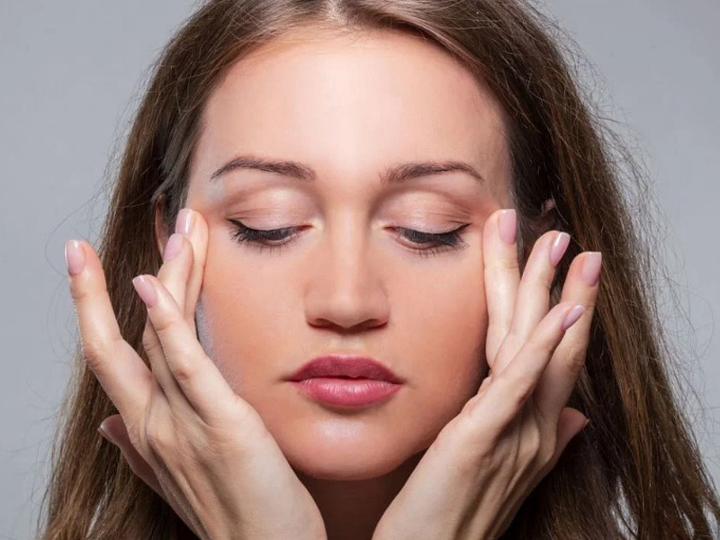 mach-ban-bai-tap-giup-giam-can-vung-mat